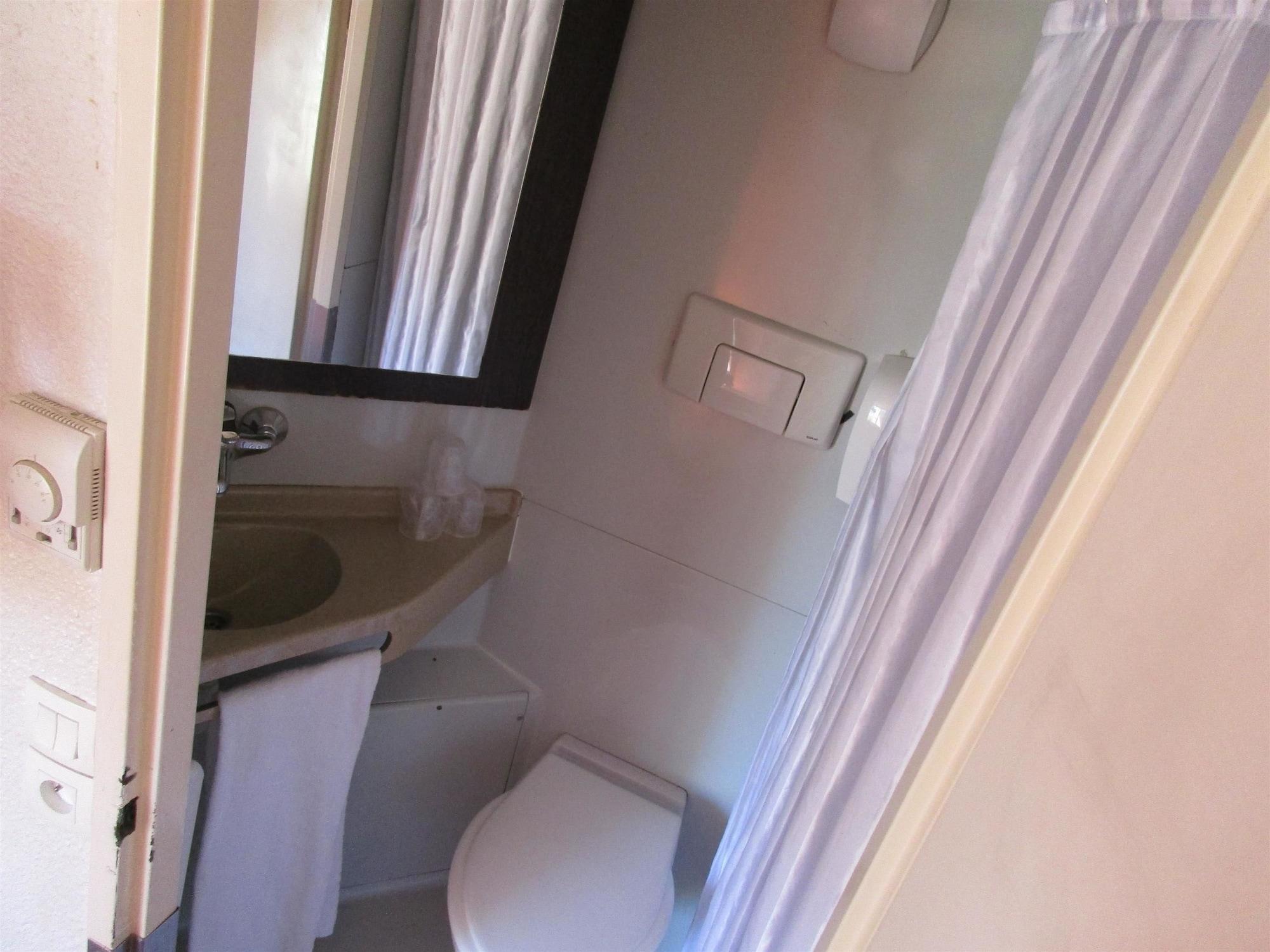 Premiere Classe Avignon Le Pontet Ngoại thất bức ảnh